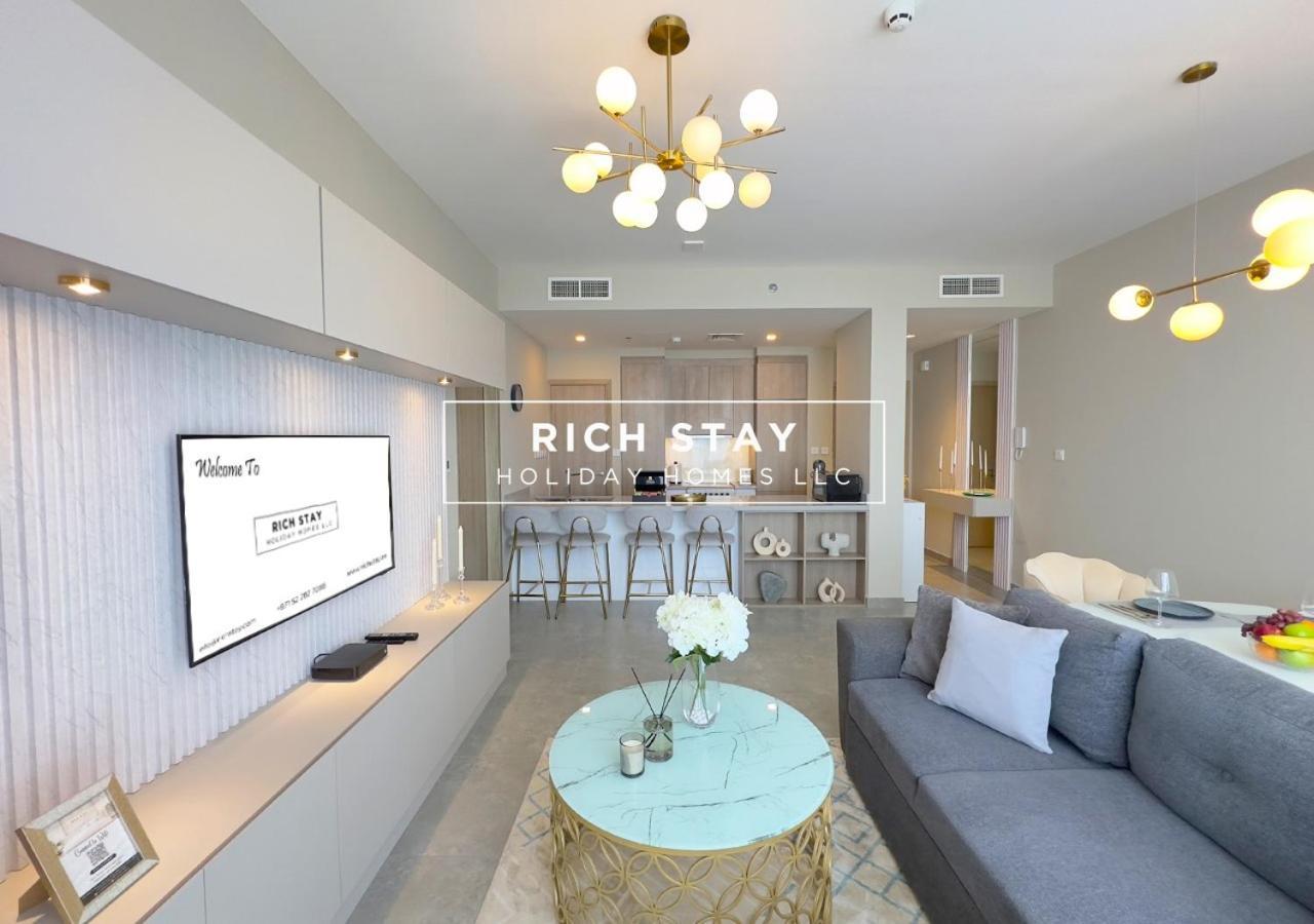 Unique 1br In Stella Maris,city View,dubai Marina Dubai
